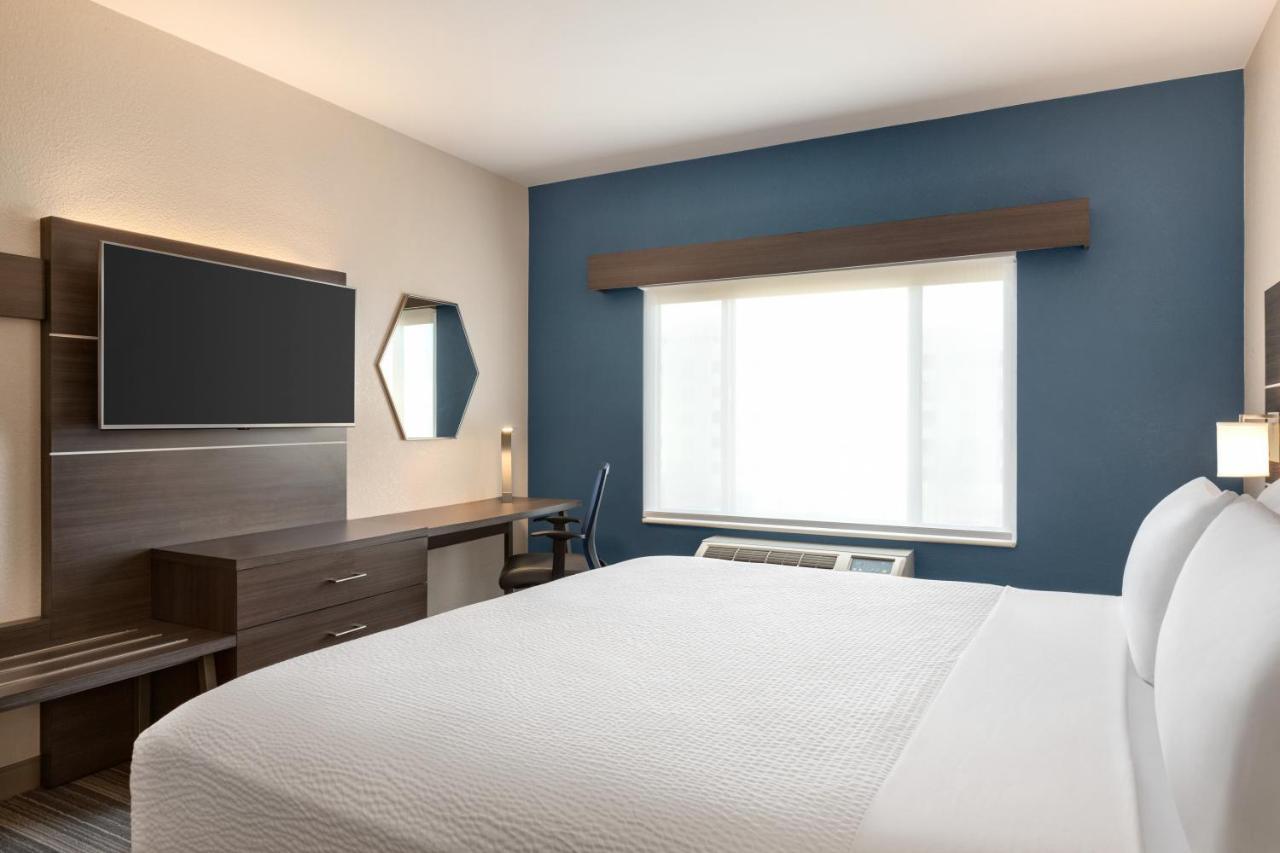 Standard Room,1270087936:JPEG