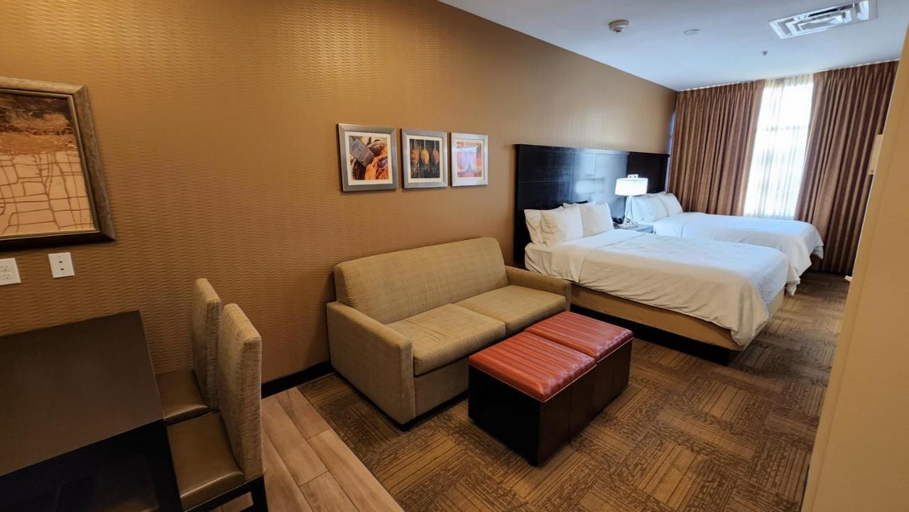 Studio Suite Two Queen Beds