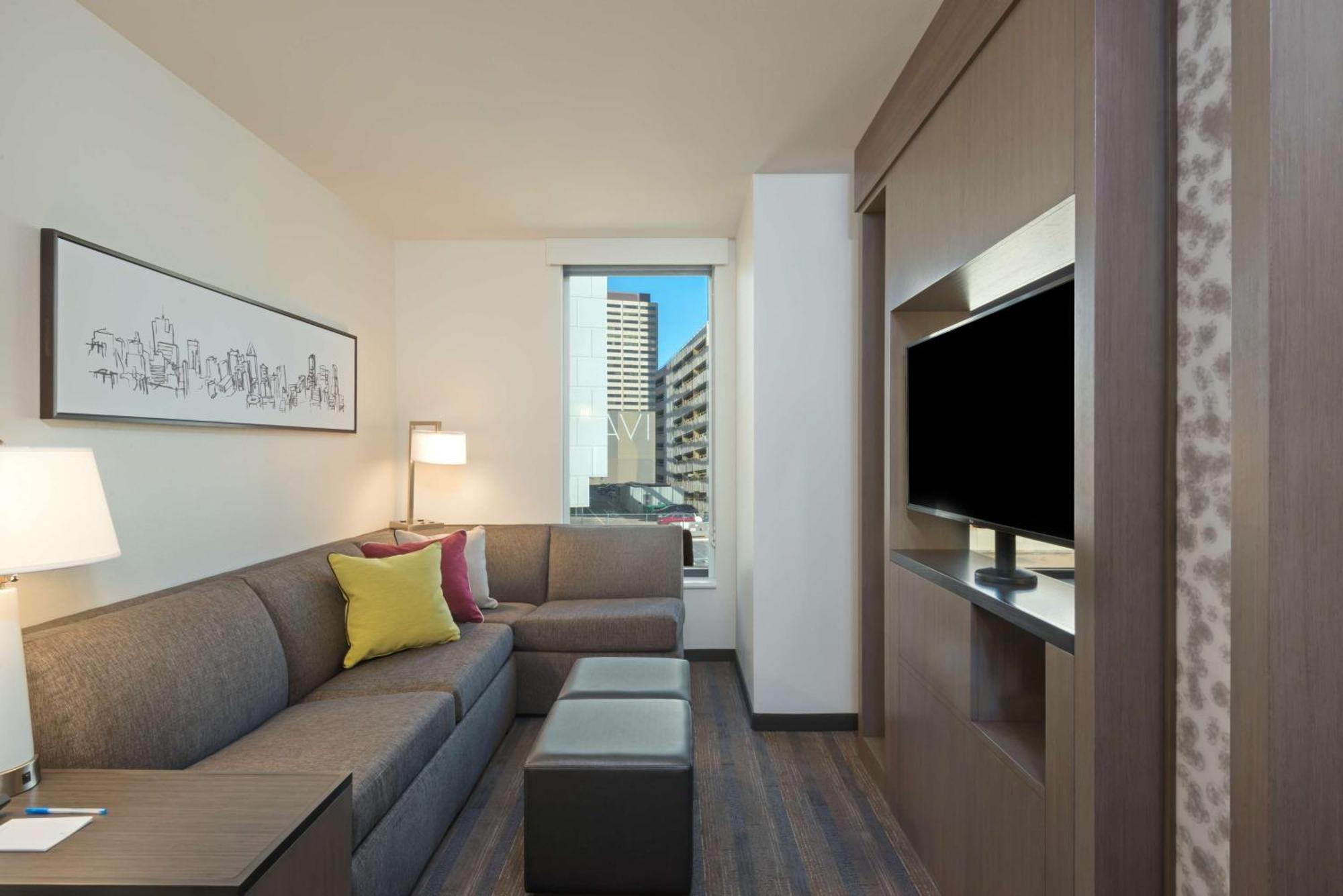 King Studio Suite with Sofa Bed - High Floor,1499152633:JPEG