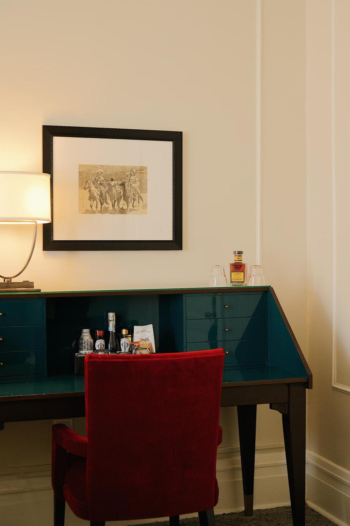 Deluxe Double Room Bath
