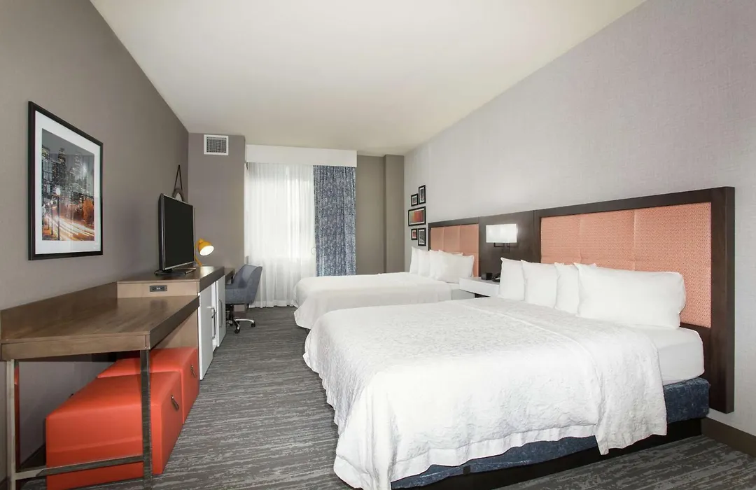 Hampton Inn & Suites Denver-Downtown-1
