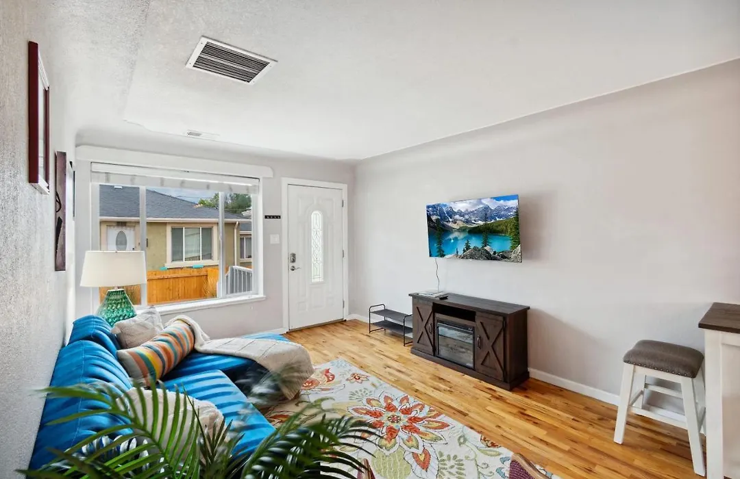 Apt Close To Empower Field Pepsi Center & More-1