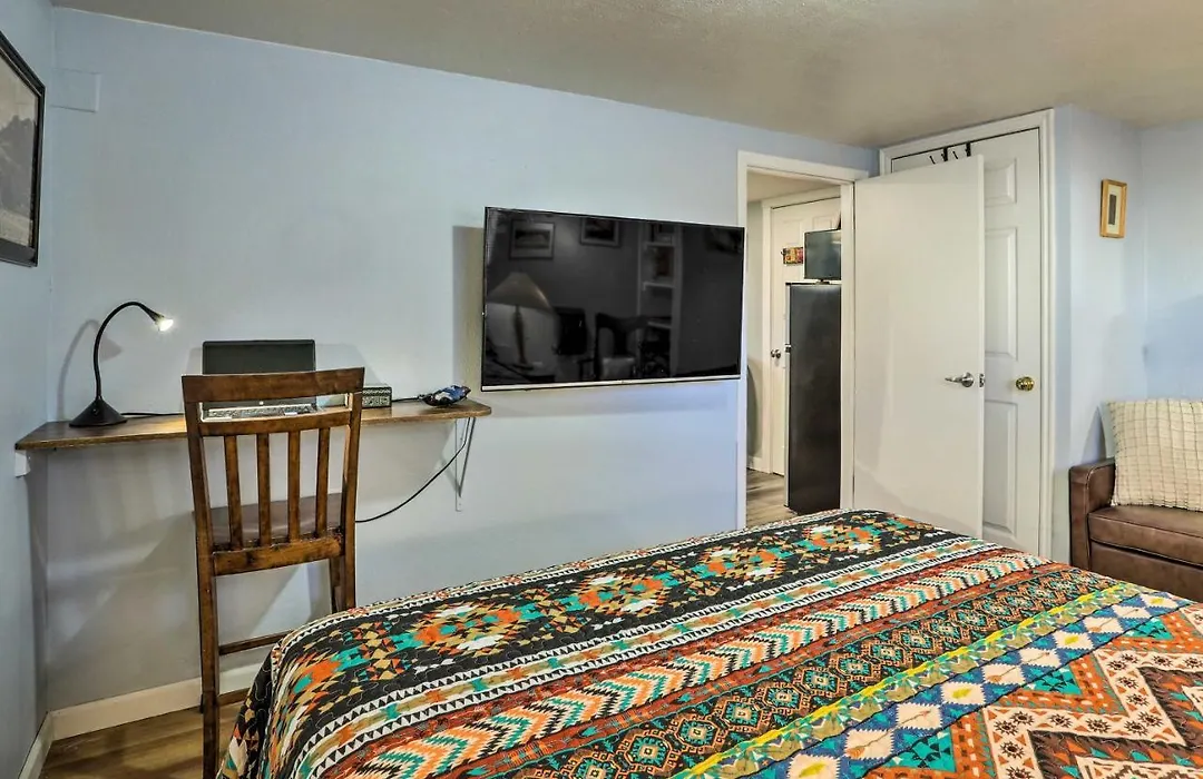 3 Mi To Dtwn: Convenient Denver Apt-1
