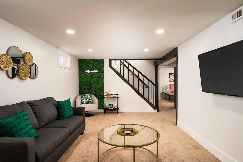 Stylish 5Br Home W/ Fire Pit! 15 Mins To Dt Denver-1