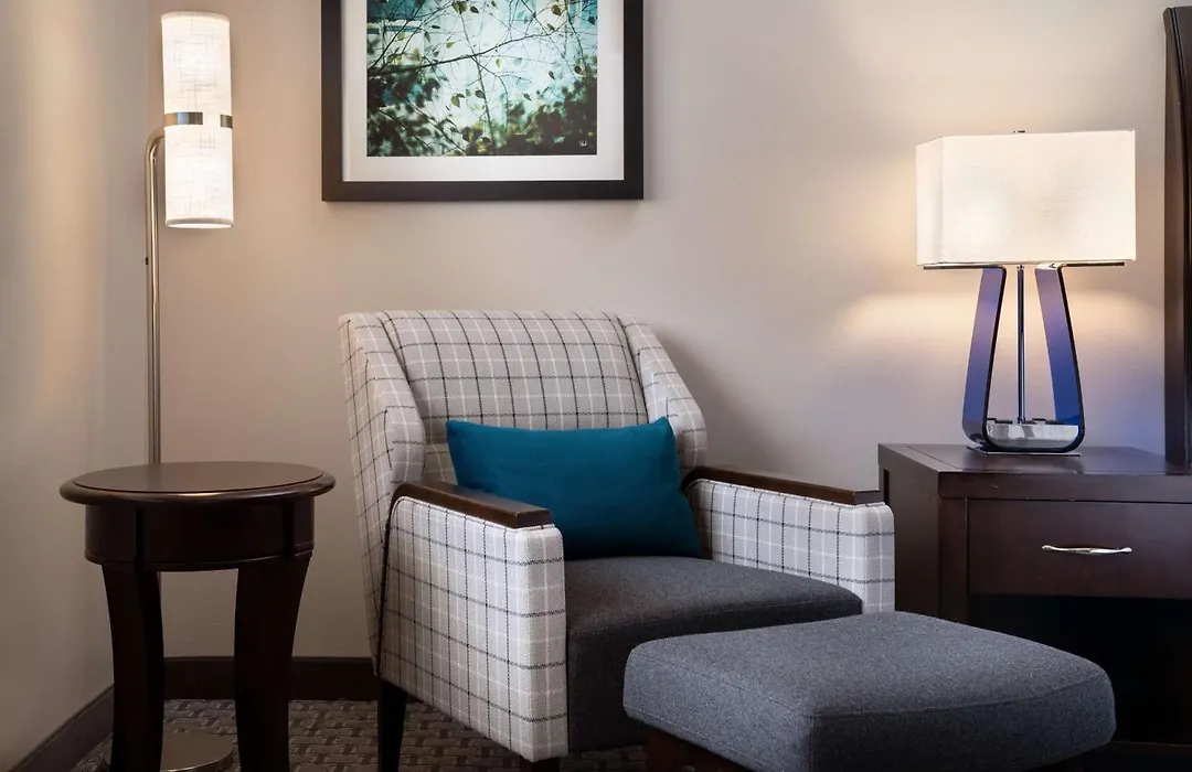 Hilton Garden Inn Denver/Cherry Creek-1