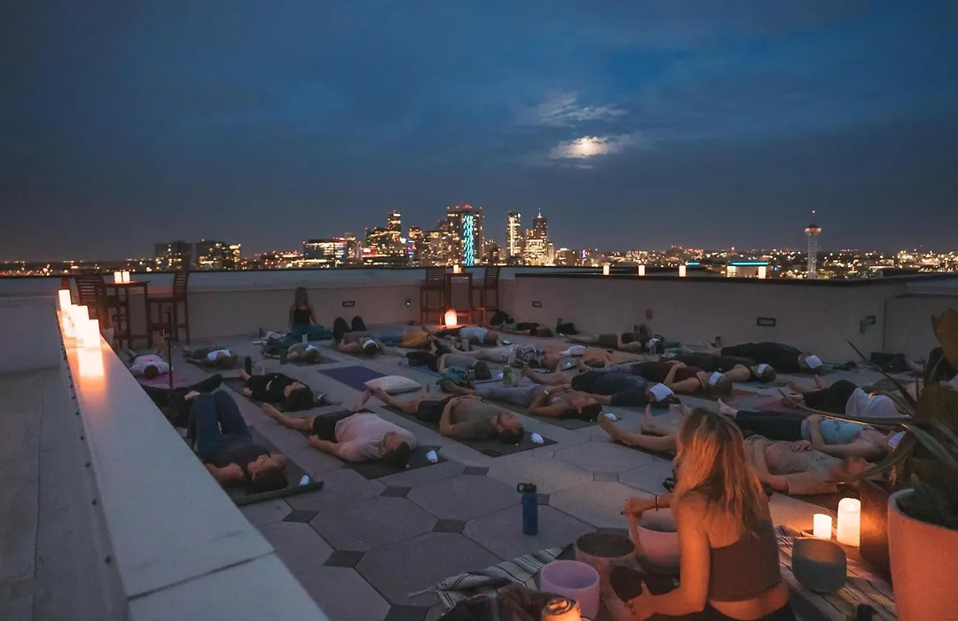 A Luxe Point Of View - Pet-Friendly - Zuni Lofts-1
