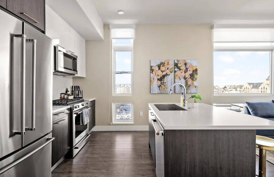 Top Floor - Amazing Windows - Zuni Lofts-1