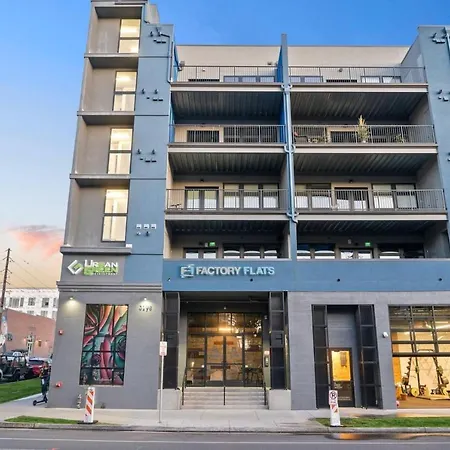 Rino Art Lofts - Urban Cowboy Loft! Skyline Views!-3