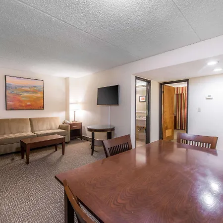 Budget Inn - Denver East-3