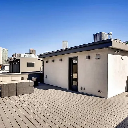 Luxurious, 3 Bdr Home-Balcony, Rooftop And Parking-3