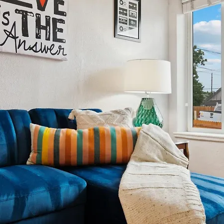 Apt Close To Empower Field Pepsi Center & More-3