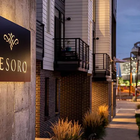 Luxurious Escape - Walk To Empower Field - Tesoro-3