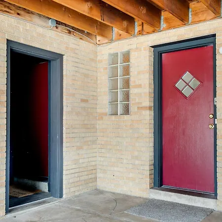 3 Mi To Denver Zoo Cherry Creek Duplex!-2