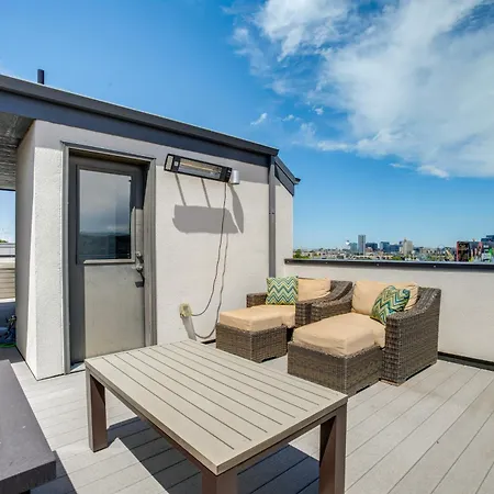 Luxe Denver Townhome Hot Tub And City Views!-3