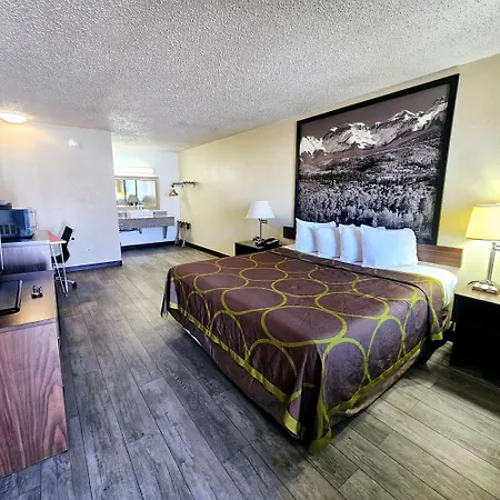Super 8 By Wyndham Denver Central-2