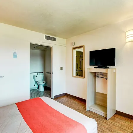 Motel 6-Denver, Co - Airport-3