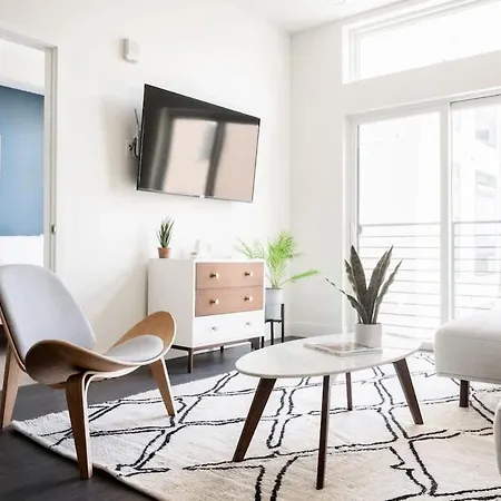 Skyline Blue Modern Loft - Zuni Lofts-3