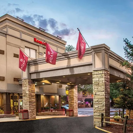 Ramada By Wyndham Denver Downtown-3